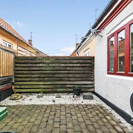 펜션 1 Bedroom Cozy In